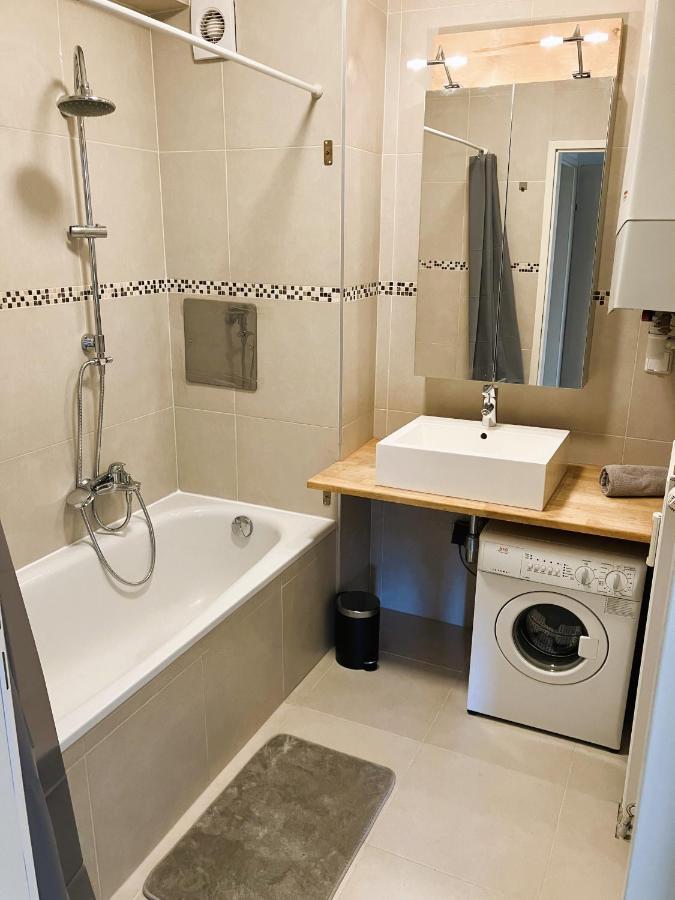 וינה Aspern Nationalpark Apartment מראה חיצוני תמונה